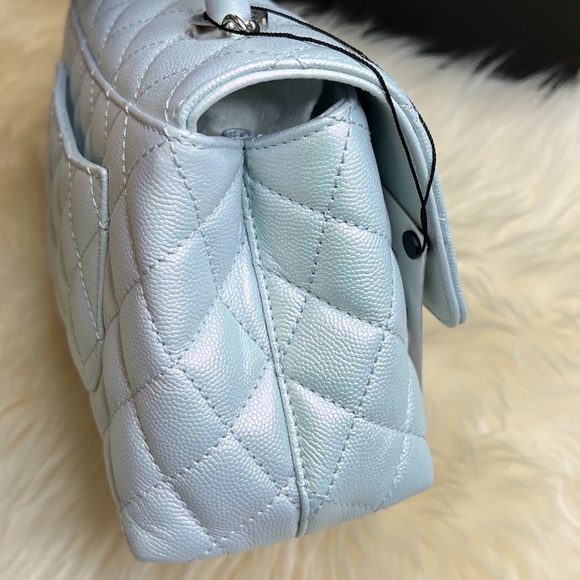 ❌nfs❌ Chanel Iridescent Light Blue Caviar Rainbow Hardware Small Coco Handle - Picture 6 of 11